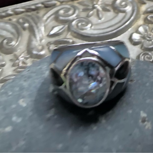 Gorgeous blue Topaz or Aquamarine Ring - Picture 8 of 8
